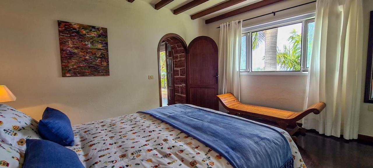 Casa Los Polveros Фуенкальєнте-де-ла-Пальма Екстер'єр фото